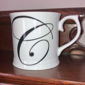 ELEGANT LETTER "C" COFFEE MUG